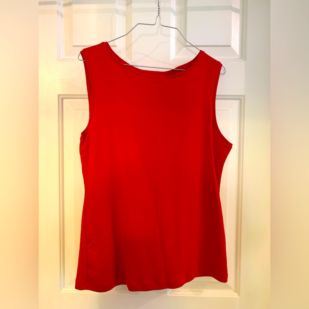 Red scoop neck tank | never worn!